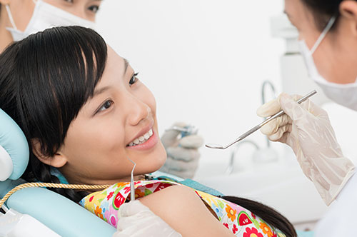 Schedule a Pre-Travel Dental Checkup Before Summer Adventures